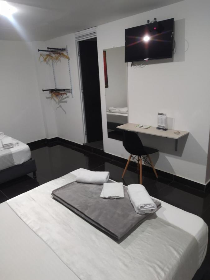 Hotel Aura Medellin Luaran gambar
