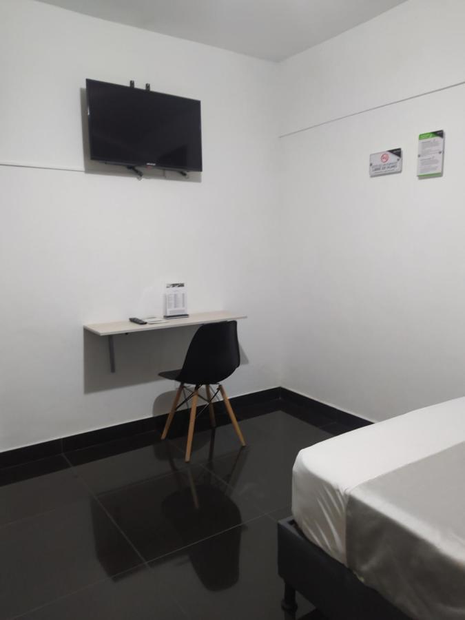 Hotel Aura Medellin Luaran gambar